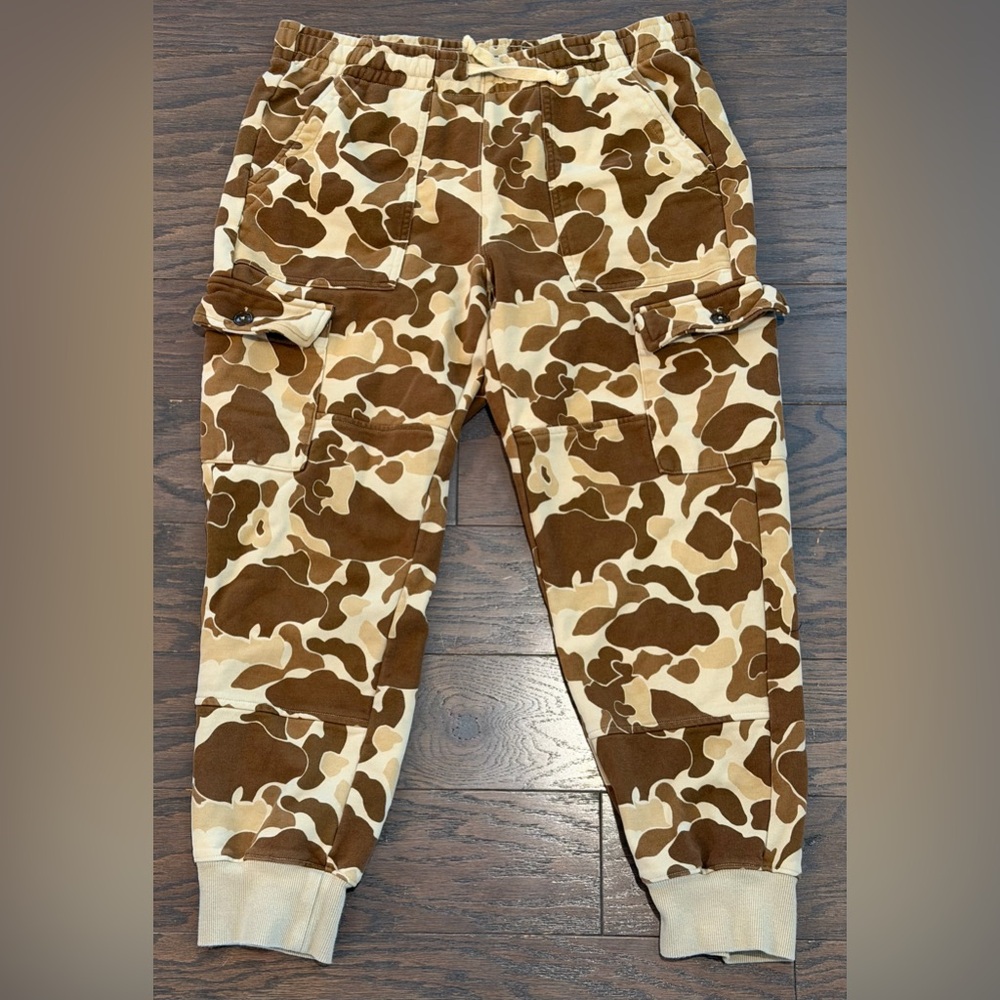 LL Bean x Todd Snyder Organic French Terry Camp Cargo Sweatpants—Khaki Camo (LG)